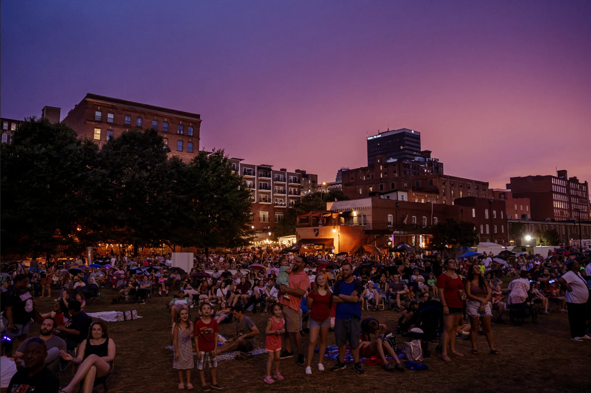 A crowd enjoying an event in Downtown Lynchburg